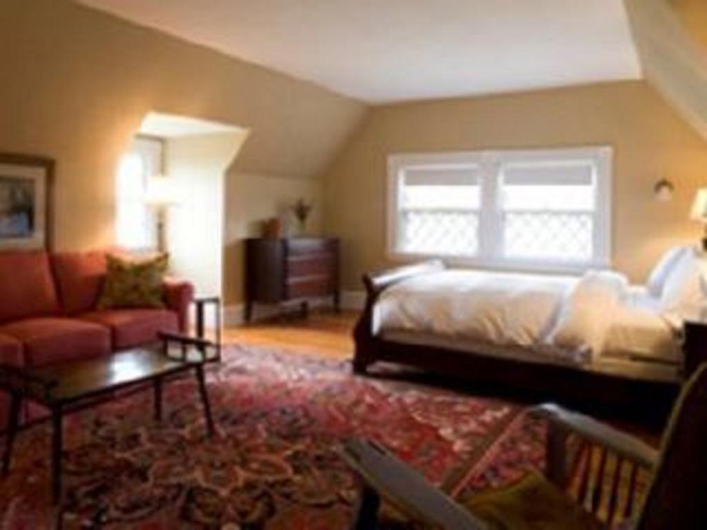 The Manor Inn Castine Bilik gambar