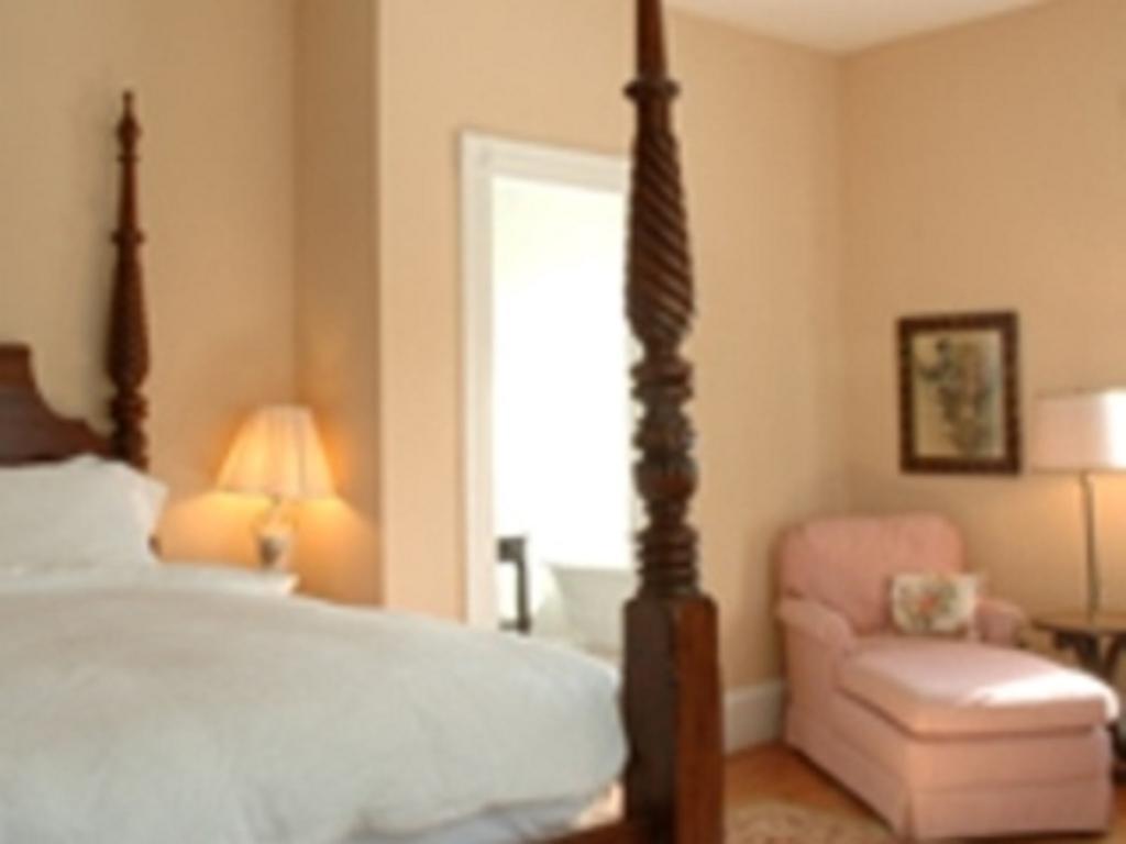 The Manor Inn Castine Bilik gambar