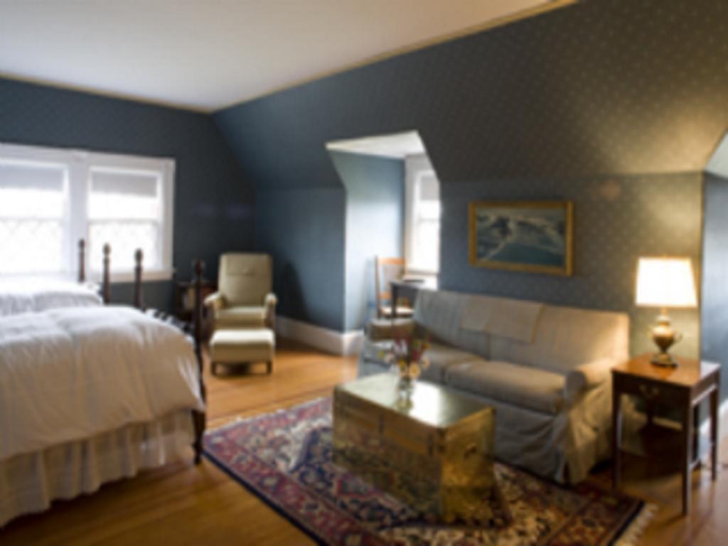 The Manor Inn Castine Bilik gambar